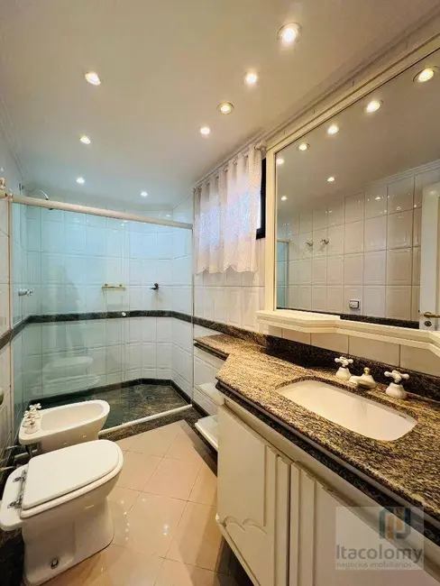 Foto 4 de Apartamento com 3 quartos para alugar, 287m2 em Alphaville Industrial, Barueri - SP