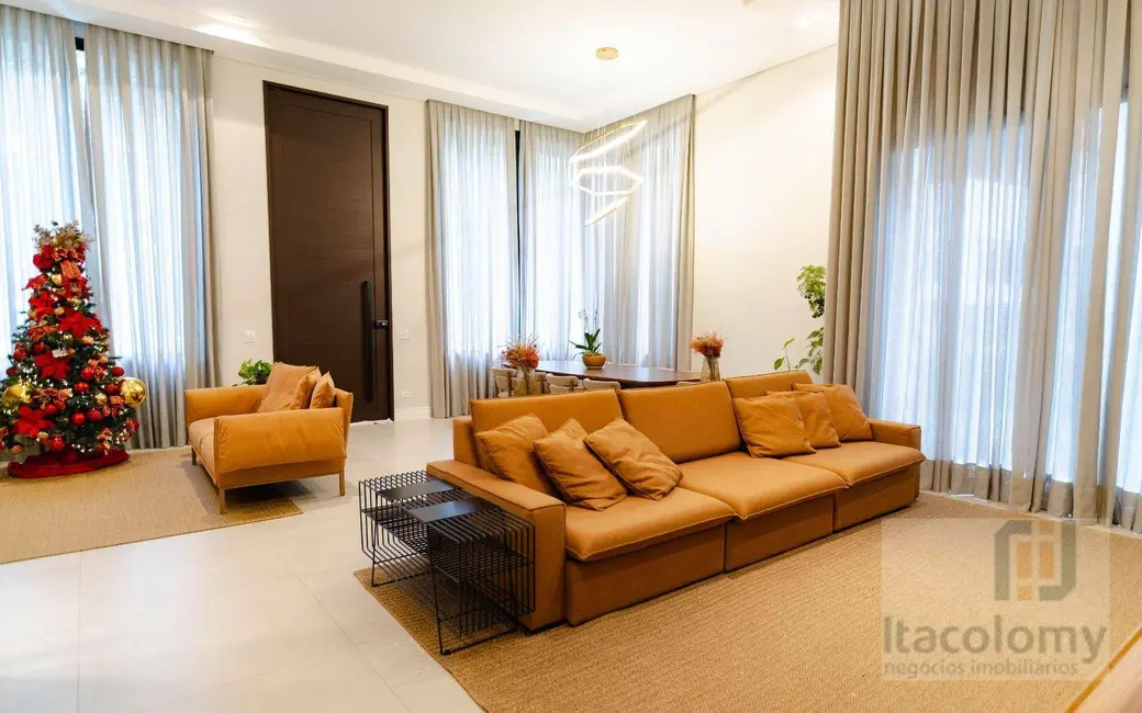 Casa de Condomínio com 4 quartos à venda, 691m2 em Santana De Parnaiba - SP - imagem 3 Foto 3 de Casa de Condomínio com 4 quartos à venda, 691m2 em Santana De Parnaiba - SP