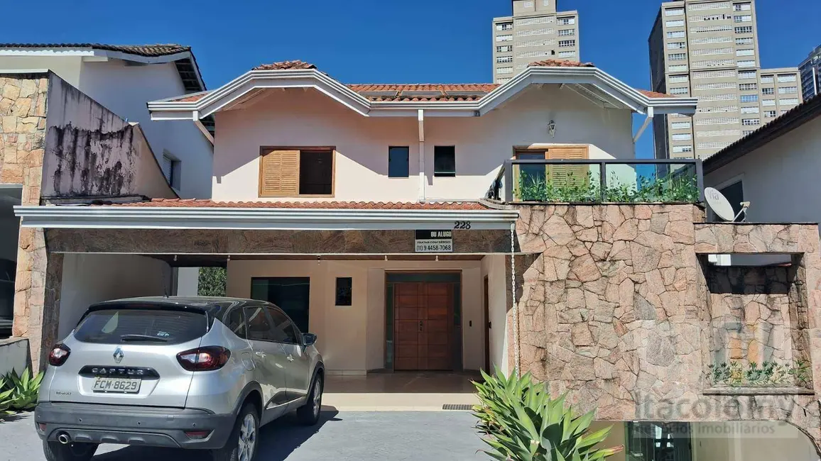 Foto 1 de Casa de Condomínio com 4 quartos para alugar, 412m2 em Santana De Parnaiba - SP