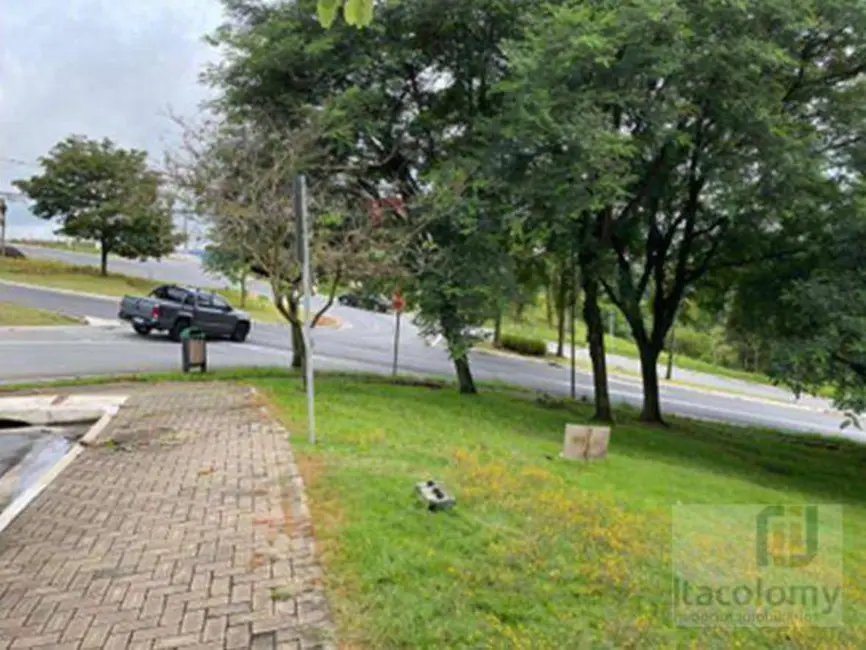 Terreno / Lote à venda, 828m2 em Alphaville, Santana De Parnaiba - SP - imagem 3 Foto 3 de Terreno / Lote à venda, 828m2 em Alphaville, Santana De Parnaiba - SP
