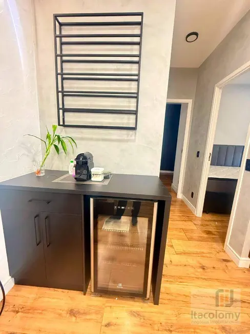 Apartamento com 2 quartos à venda e para alugar, 69m2 em Alphaville Empresarial, Barueri - SP - imagem 6 Foto 6 de Apartamento com 2 quartos à venda e para alugar, 69m2 em Alphaville Empresarial, Barueri - SP