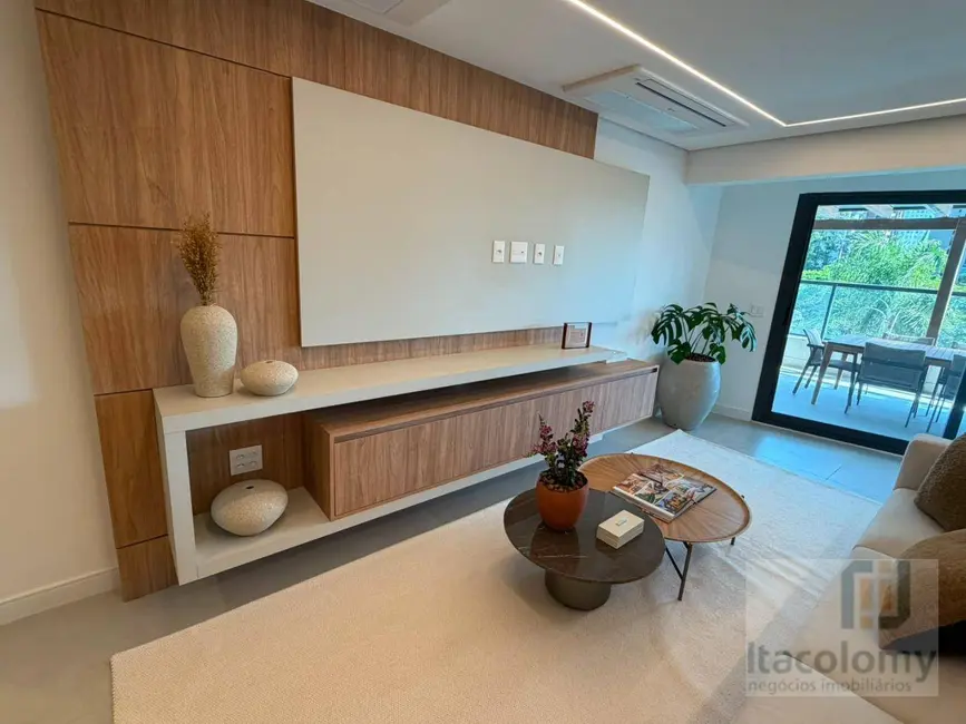Apartamento com 3 quartos à venda, 270m2 em Alphaville Industrial, Barueri - SP - imagem 5 Foto 5 de Apartamento com 3 quartos à venda, 270m2 em Alphaville Industrial, Barueri - SP