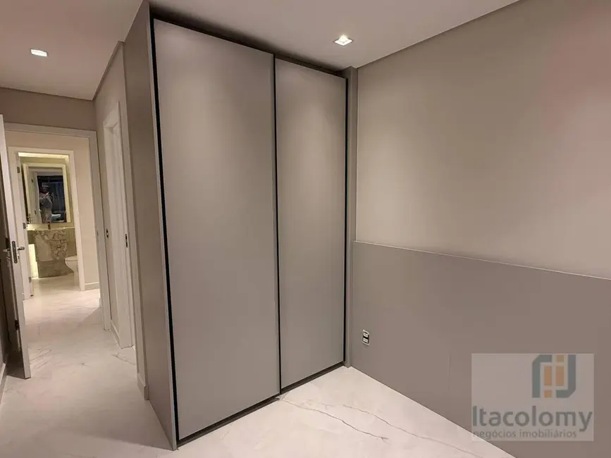 Foto 9 de Apartamento com 3 quartos à venda e para alugar, 124m2 em Alphaville Industrial, Barueri - SP
