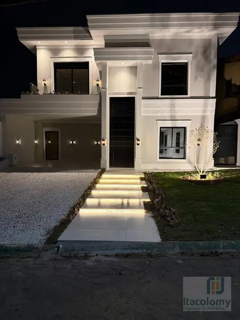 Foto 2 de Casa de Condomínio com 4 quartos à venda, 320m2 em Santana De Parnaiba - SP