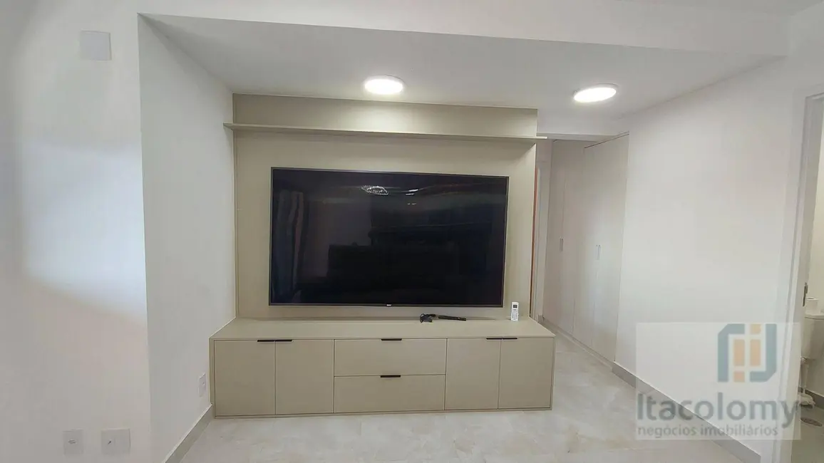 Apartamento com 2 quartos para alugar, 89m2 em Centro Comercial Jubran, Barueri - SP - imagem 8 Foto 8 de Apartamento com 2 quartos para alugar, 89m2 em Centro Comercial Jubran, Barueri - SP