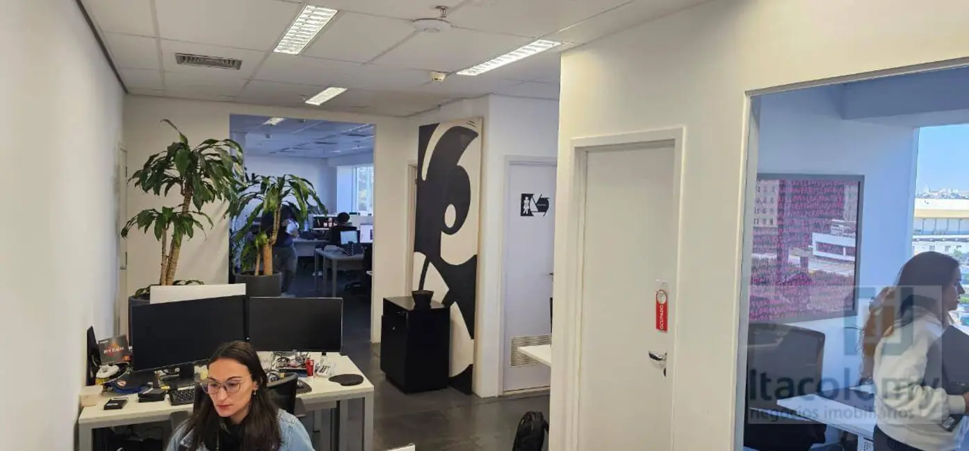 Foto 5 de Sala Comercial à venda, 173m2 em Barueri - SP