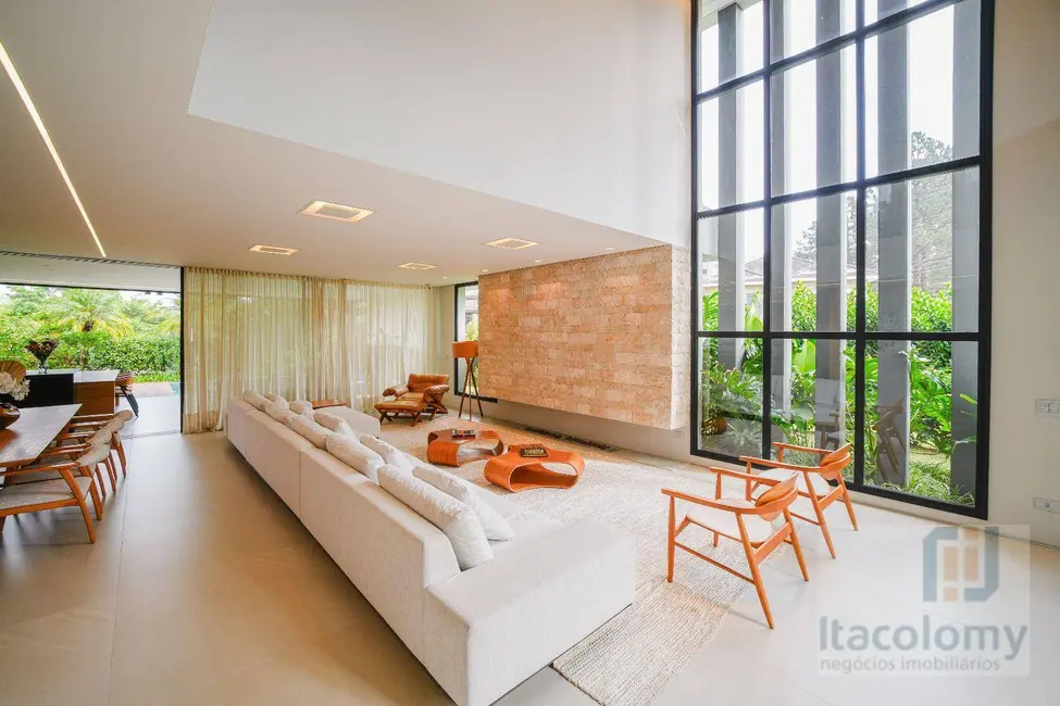 Casa de Condomínio com 4 quartos à venda, 560m2 em Residencial Morada dos Lagos, Barueri - SP - imagem 5 Foto 5 de Casa de Condomínio com 4 quartos à venda, 560m2 em Residencial Morada dos Lagos, Barueri - SP