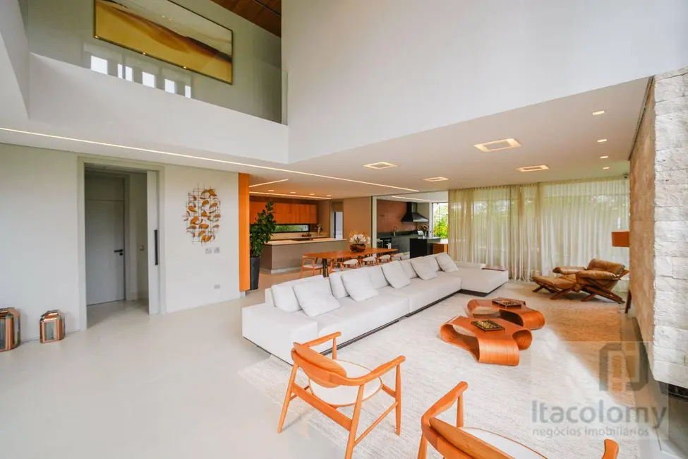 Casa de Condomínio com 4 quartos à venda, 560m2 em Residencial Morada dos Lagos, Barueri - SP - imagem 4 Foto 4 de Casa de Condomínio com 4 quartos à venda, 560m2 em Residencial Morada dos Lagos, Barueri - SP