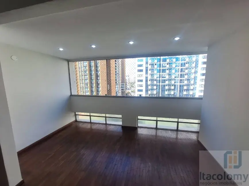 Foto 2 de Apartamento com 3 quartos para alugar, 128m2 em Alphaville Industrial, Barueri - SP