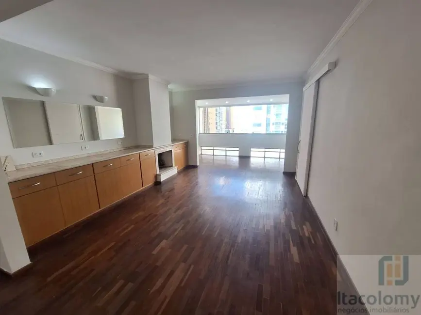 Foto 1 de Apartamento com 3 quartos para alugar, 128m2 em Alphaville Industrial, Barueri - SP
