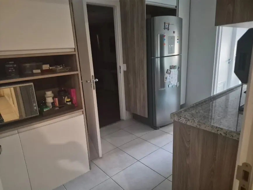 Apartamento com 3 quartos à venda, 107m2 em Alphaville Conde II, Barueri - SP - imagem 5 Foto 5 de Apartamento com 3 quartos à venda, 107m2 em Alphaville Conde II, Barueri - SP