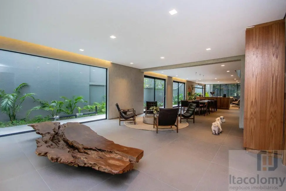 Casa de Condomínio com 4 quartos para alugar, 703m2 em Barueri - SP - imagem 7 Foto 7 de Casa de Condomínio com 4 quartos para alugar, 703m2 em Barueri - SP