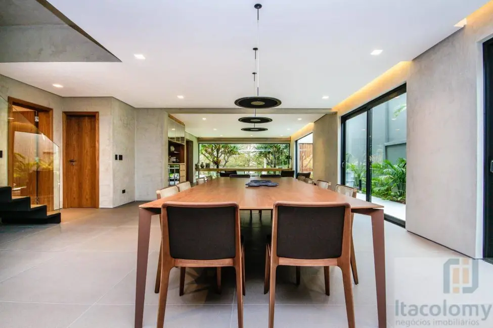 Casa de Condomínio com 4 quartos para alugar, 703m2 em Barueri - SP - imagem 9 Foto 9 de Casa de Condomínio com 4 quartos para alugar, 703m2 em Barueri - SP