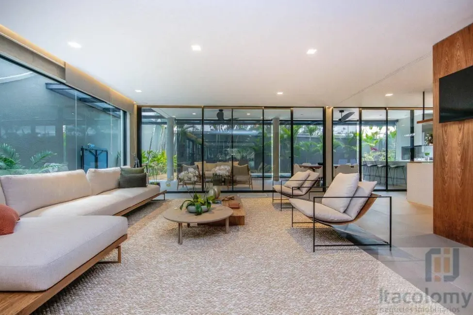 Casa de Condomínio com 4 quartos para alugar, 703m2 em Barueri - SP - imagem 3 Foto 3 de Casa de Condomínio com 4 quartos para alugar, 703m2 em Barueri - SP