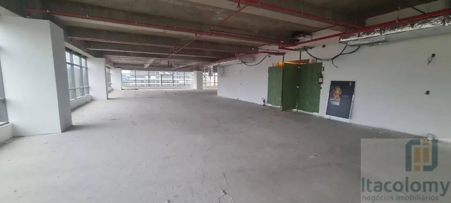 Foto 8 de Sala Comercial para alugar, 305m2 em Alphaville Industrial, Barueri - SP