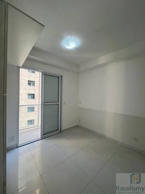 Apartamento com 2 quartos para alugar, 65m2 em Alphaville Industrial, Barueri - SP - imagem 1 Foto 1 de Apartamento com 2 quartos para alugar, 65m2 em Alphaville Industrial, Barueri - SP