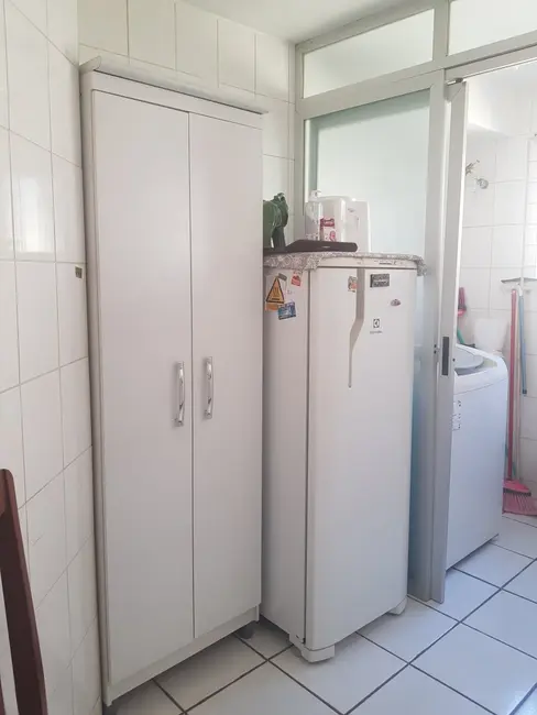 Foto 5 de Apartamento com 3 quartos à venda, 69m2 em Santa Cândida, Curitiba - PR