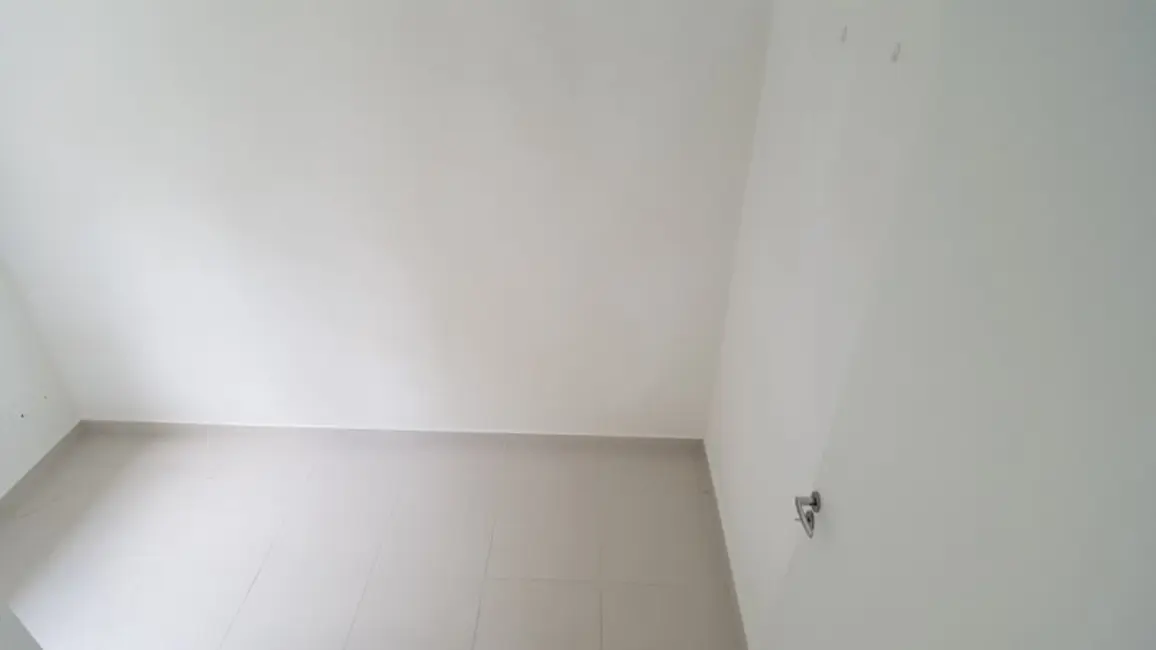 Apartamento com 2 quartos à venda, 48m2 em Atuba, Pinhais - PR - imagem 8 Foto 8 de Apartamento com 2 quartos à venda, 48m2 em Atuba, Pinhais - PR