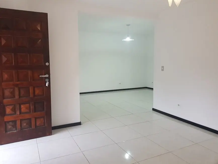 Foto 3 de Sobrado com 3 quartos à venda, 225m2 em Santa Felicidade, Curitiba - PR