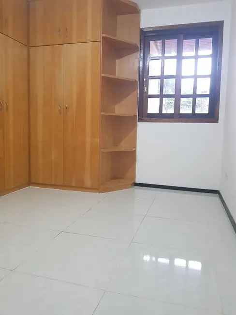 Foto 9 de Sobrado com 3 quartos à venda, 225m2 em Santa Felicidade, Curitiba - PR