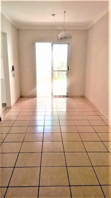 Casa de Condomínio com 3 quartos à venda, 172m2 em Vila do Golf, Ribeirao Preto - SP - imagem 3 Foto 3 de Casa de Condomínio com 3 quartos à venda, 172m2 em Vila do Golf, Ribeirao Preto - SP