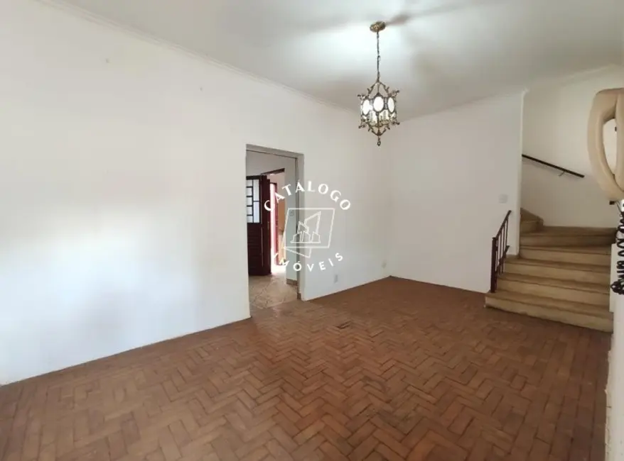 Casa com 2 quartos à venda, 82m2 em Centro, Ribeirao Preto - SP - imagem 1 Foto 1 de Casa com 2 quartos à venda, 82m2 em Centro, Ribeirao Preto - SP