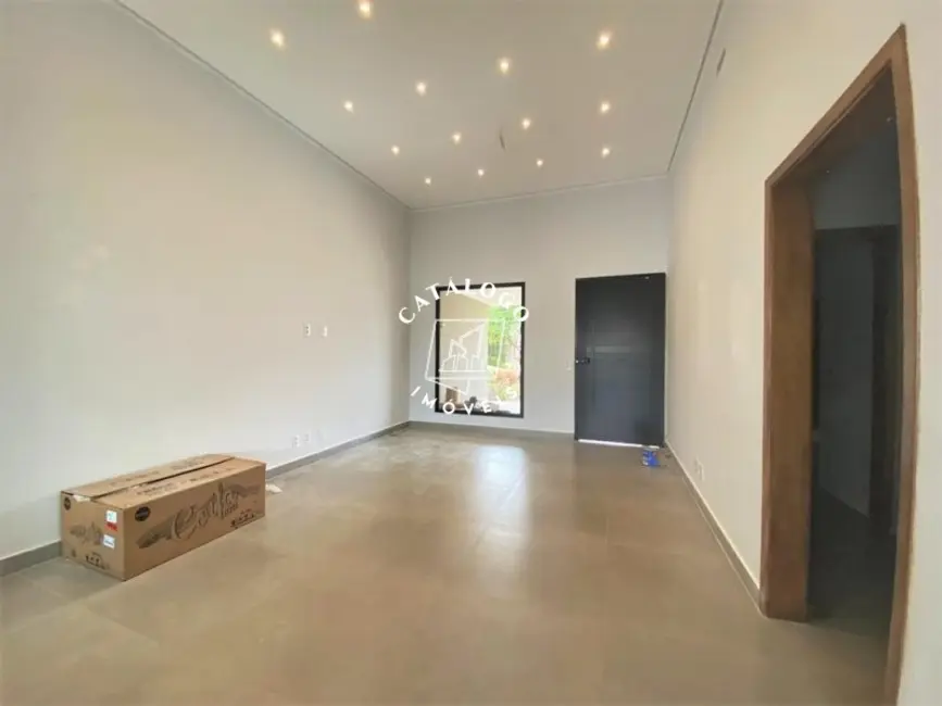 Foto 2 de Casa de Condomínio com 3 quartos à venda, 250m2 em Jardim Cybelli, Ribeirao Preto - SP