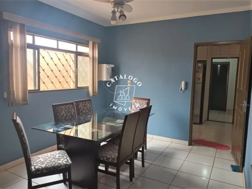 Casa com 5 quartos à venda, 250m2 em Independência, Ribeirao Preto - SP - imagem 3 Foto 3 de Casa com 5 quartos à venda, 250m2 em Independência, Ribeirao Preto - SP