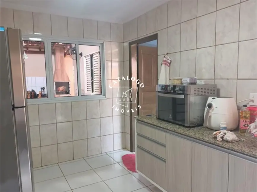 Casa com 5 quartos à venda, 250m2 em Independência, Ribeirao Preto - SP - imagem 5 Foto 5 de Casa com 5 quartos à venda, 250m2 em Independência, Ribeirao Preto - SP