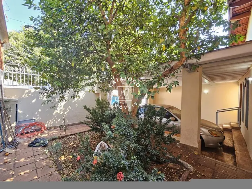 Casa com 4 quartos à venda, 250m2 em Independência, Ribeirao Preto - SP - imagem 2 Foto 2 de Casa com 4 quartos à venda, 250m2 em Independência, Ribeirao Preto - SP