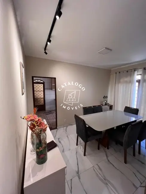 Foto 4 de Casa com 3 quartos à venda, 130m2 em Jardim Heitor Rigon, Ribeirao Preto - SP