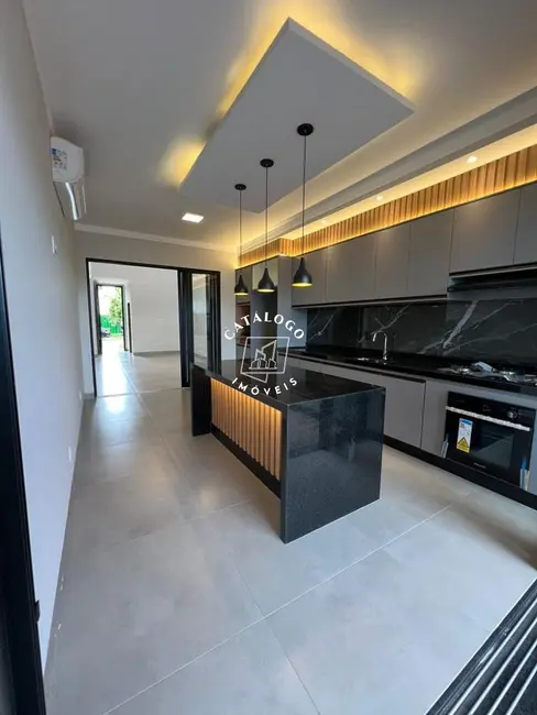 Foto 1 de Casa de Condomínio com 3 quartos à venda, 270m2 em Ribeirao Preto - SP