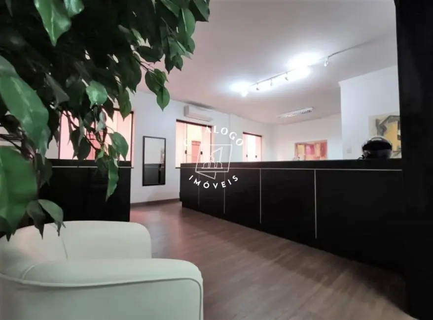 Sala Comercial à venda, 160m2 em Centro, Ribeirao Preto - SP - imagem 8 Foto 8 de Sala Comercial à venda, 160m2 em Centro, Ribeirao Preto - SP