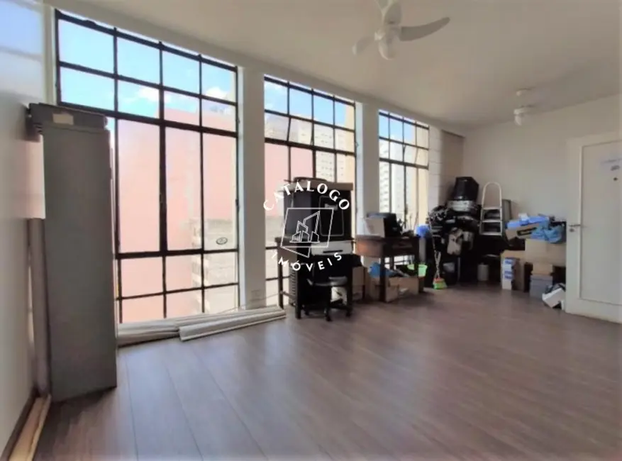 Sala Comercial à venda, 160m2 em Centro, Ribeirao Preto - SP - imagem 3 Foto 3 de Sala Comercial à venda, 160m2 em Centro, Ribeirao Preto - SP