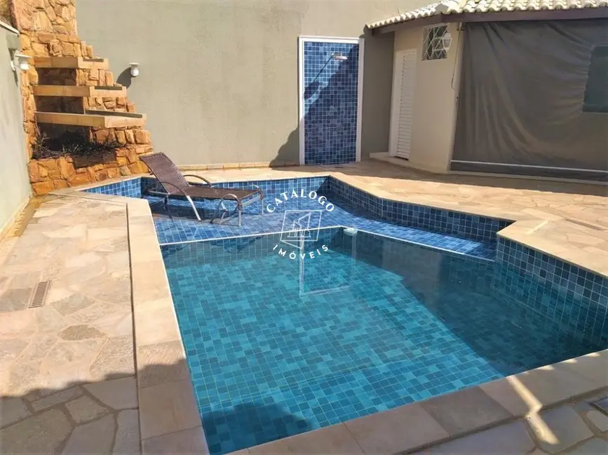 Foto 1 de Casa com 3 quartos à venda, 438m2 em Ribeirânia, Ribeirao Preto - SP