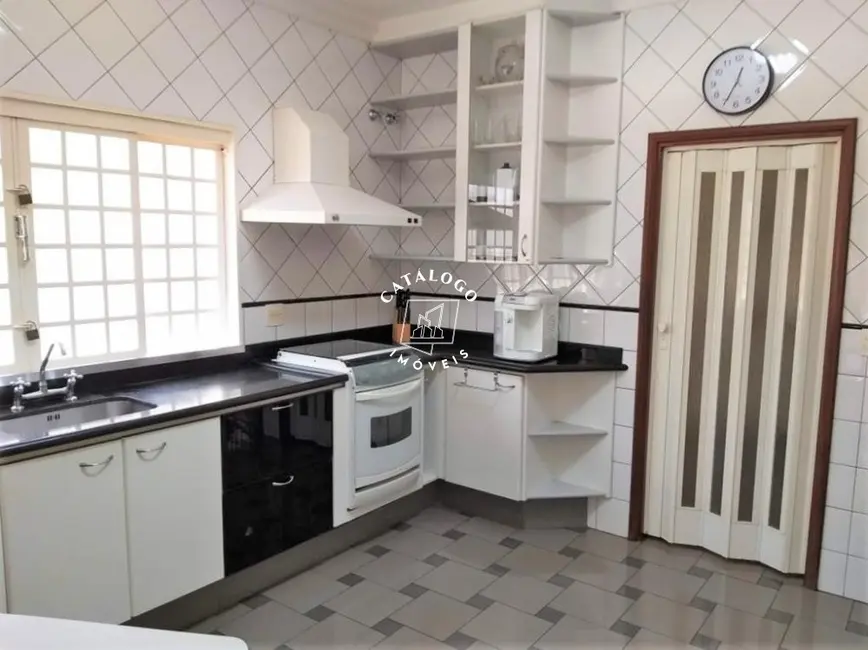 Casa com 3 quartos à venda, 438m2 em Ribeirânia, Ribeirao Preto - SP - imagem 5 Foto 5 de Casa com 3 quartos à venda, 438m2 em Ribeirânia, Ribeirao Preto - SP