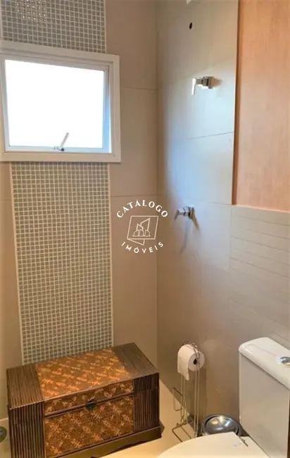 Casa de Condomínio com 3 quartos à venda, 320m2 em Condomínio Pitangueiras, Ribeirao Preto - SP - imagem 6 Foto 6 de Casa de Condomínio com 3 quartos à venda, 320m2 em Condomínio Pitangueiras, Ribeirao Preto - SP