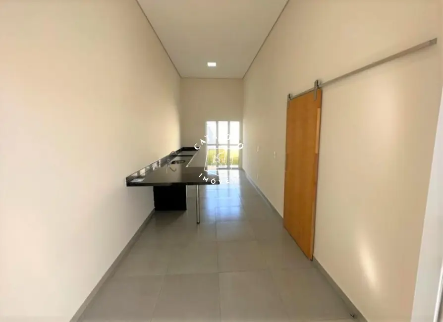 Foto 2 de Casa com 2 quartos à venda, 150m2 em Ribeirao Preto - SP