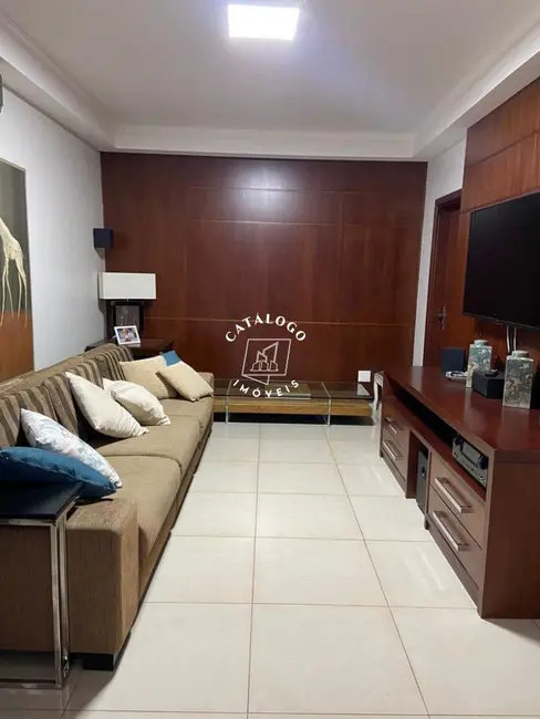 Casa com 4 quartos à venda, 490m2 em Jardim Soljumar, Sertaozinho - SP - imagem 4 Foto 4 de Casa com 4 quartos à venda, 490m2 em Jardim Soljumar, Sertaozinho - SP