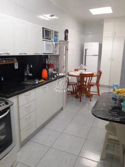 Foto 1 de Casa com 2 quartos à venda, 112m2 em Vila Tibério, Ribeirao Preto - SP