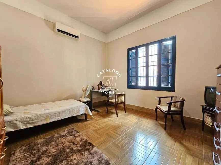 Casa com 6 quartos à venda, 336m2 em Centro, Ribeirao Preto - SP - imagem 7 Foto 7 de Casa com 6 quartos à venda, 336m2 em Centro, Ribeirao Preto - SP