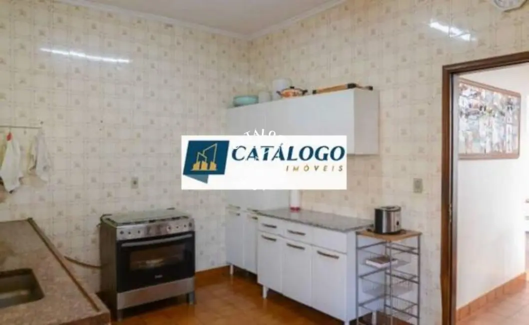 Casa com 4 quartos à venda, 263m2 em Parque dos Bandeirantes, Ribeirao Preto - SP - imagem 8 Foto 8 de Casa com 4 quartos à venda, 263m2 em Parque dos Bandeirantes, Ribeirao Preto - SP