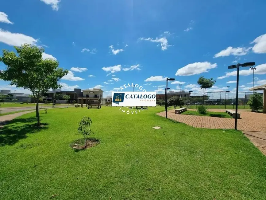 Foto 1 de Terreno / Lote à venda, 342m2 em Vila do Golf, Ribeirao Preto - SP