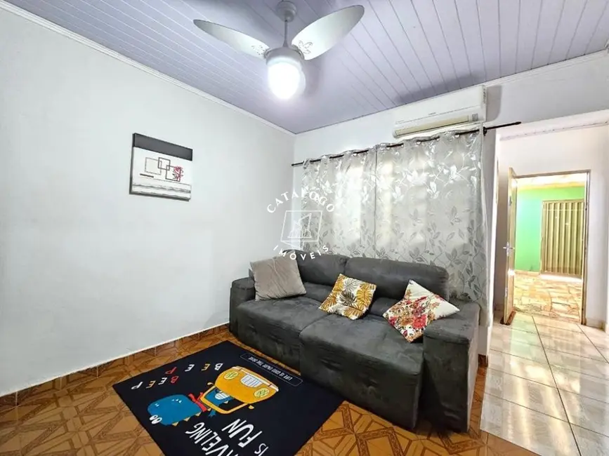 Casa com 4 quartos à venda, 217m2 em Presidente Dutra, Ribeirao Preto - SP - imagem 5 Foto 5 de Casa com 4 quartos à venda, 217m2 em Presidente Dutra, Ribeirao Preto - SP