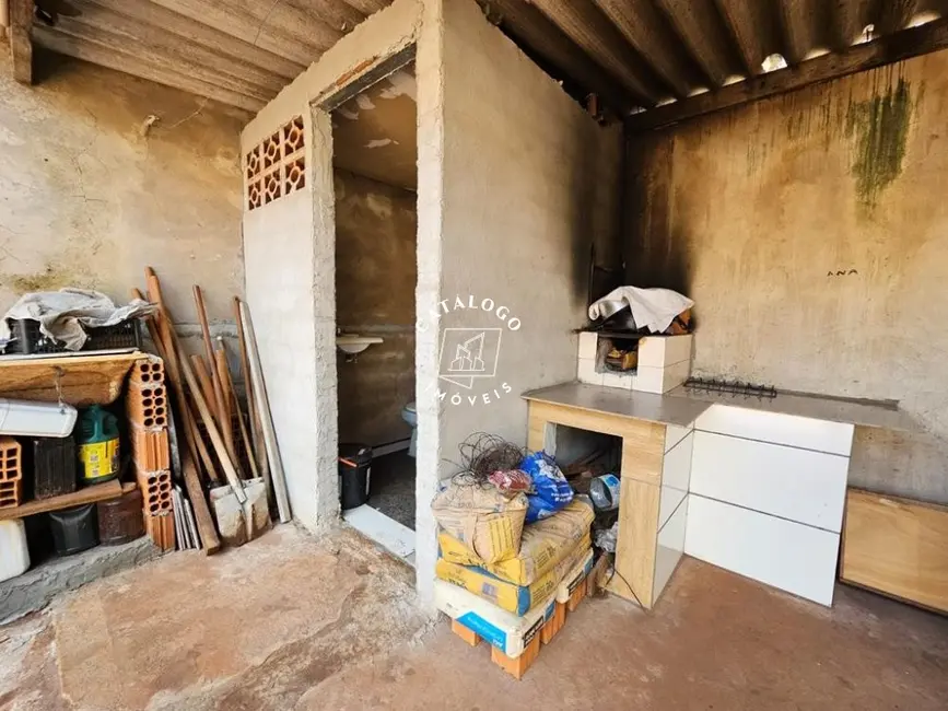 Casa com 3 quartos à venda, 69m2 em Jardim Orestes Lopes de Camargo, Ribeirao Preto - SP - imagem 3 Foto 3 de Casa com 3 quartos à venda, 69m2 em Jardim Orestes Lopes de Camargo, Ribeirao Preto - SP