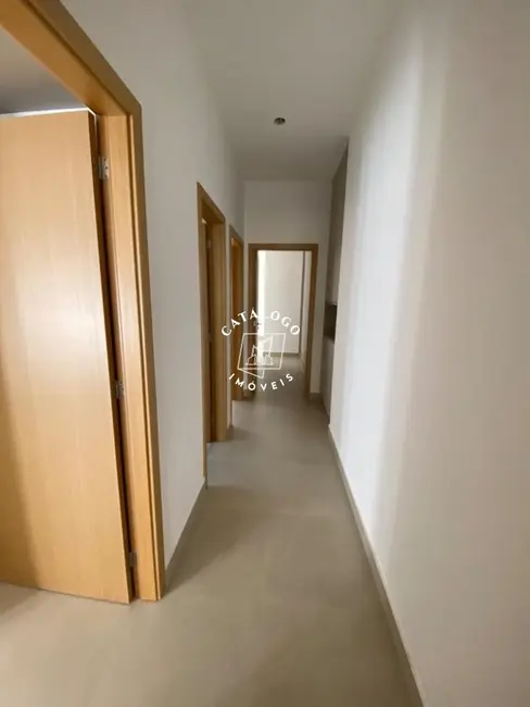Foto 5 de Casa com 3 quartos à venda, 275m2 em Centro, Cravinhos - SP