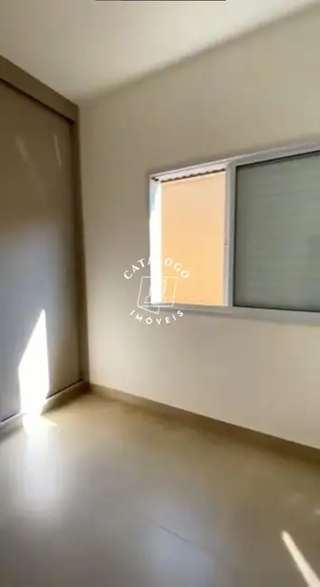 Foto 9 de Casa com 3 quartos à venda, 275m2 em Centro, Cravinhos - SP