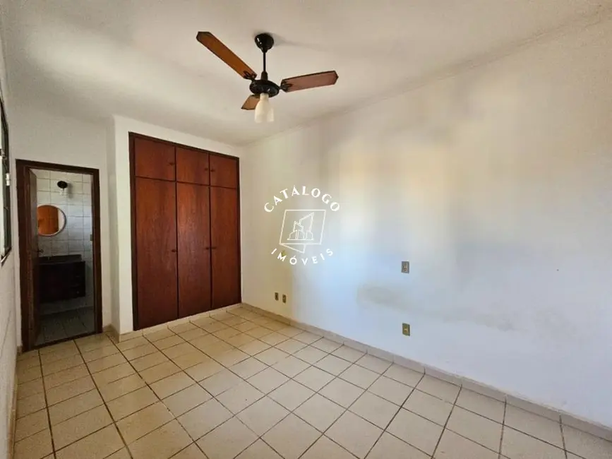 Foto 2 de Apartamento com 1 quarto para alugar, 54m2 em Jardim Irajá, Ribeirao Preto - SP