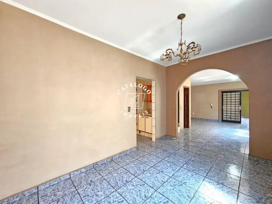 Foto 4 de Casa com 4 quartos à venda, 181m2 em Jardim Piratininga, Ribeirao Preto - SP