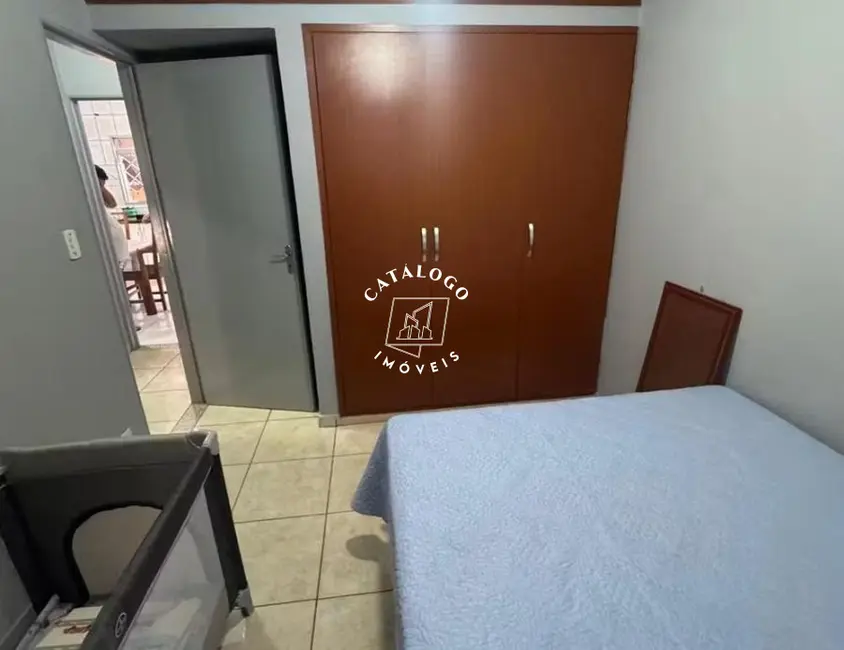 Casa com 3 quartos à venda, 160m2 em Presidente Dutra, Ribeirao Preto - SP - imagem 9 Foto 9 de Casa com 3 quartos à venda, 160m2 em Presidente Dutra, Ribeirao Preto - SP